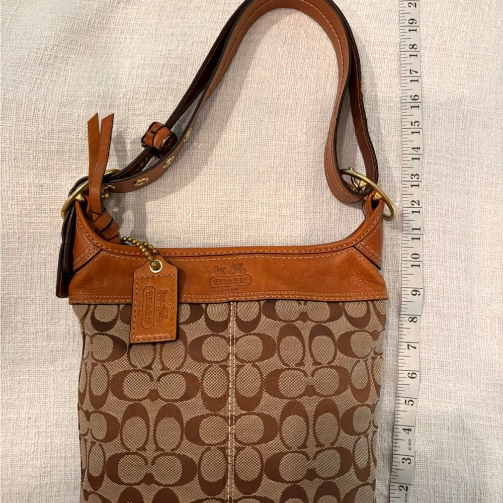 Coach Bleeker Bucket Signature Jacquard Shoulder Crossbody 1941 Upgrades Plus 👜